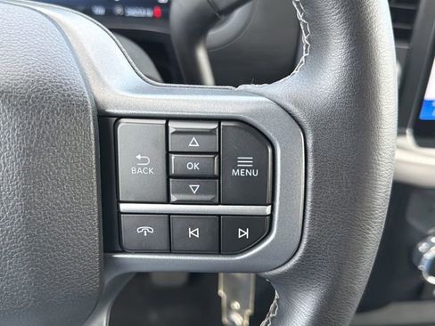 Used 2024 Ford F150 XLT AWD/4WD image 9