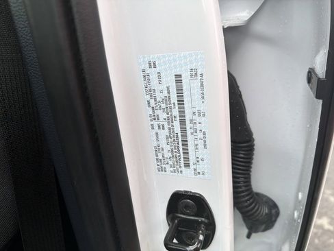 Used 2024 Ford F150 XLT w/ Equipment Group 302A MID image 34