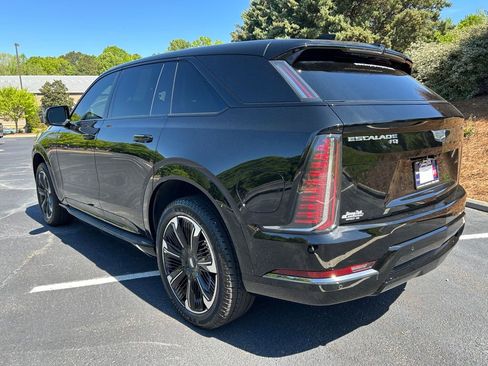 Used 2025 Cadillac Escalade IQ Sport 1 image 21