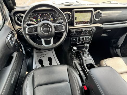 Used 2023 Jeep Wrangler Unlimited Sahara w/ Cold Weather Group image 20