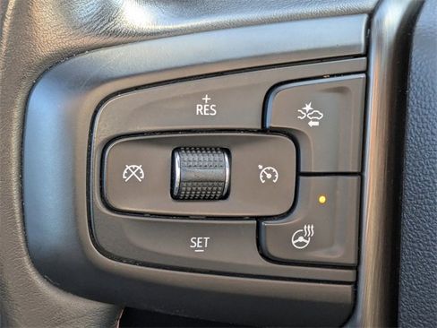 Used 2024 GMC Sierra 2500 AT4X w/ AT4X AEV Edition image 26