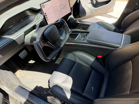 Used 2023 Tesla Model S Plaid AWD/4WD image 4