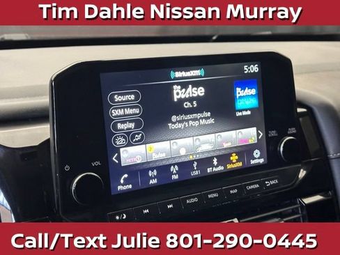 Used 2024 Nissan Pathfinder SL AWD/4WD image 27