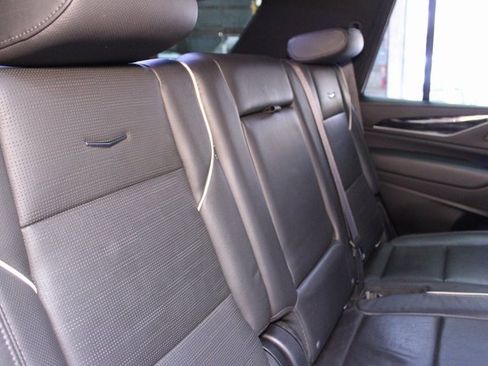 Used 2021 Cadillac Escalade Sport image 14