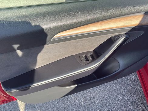 Used 2022 Tesla Model 3 RWD image 13