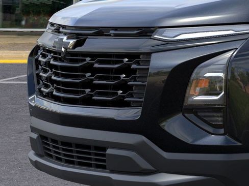 New 2026 Chevrolet Equinox LT image 13