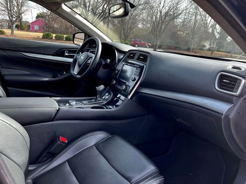 Used 2017 Nissan Maxima 3.5 SL image 23