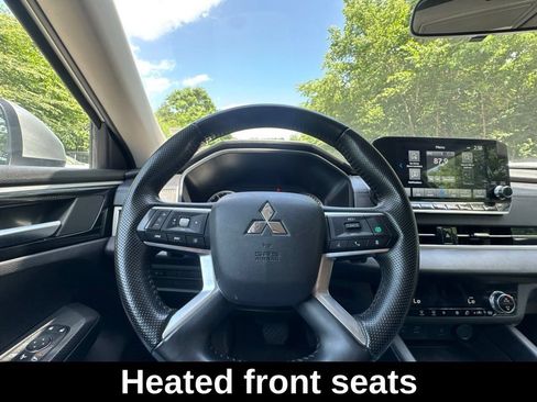 Used 2024 Mitsubishi Outlander SE AWD/4WD image 15
