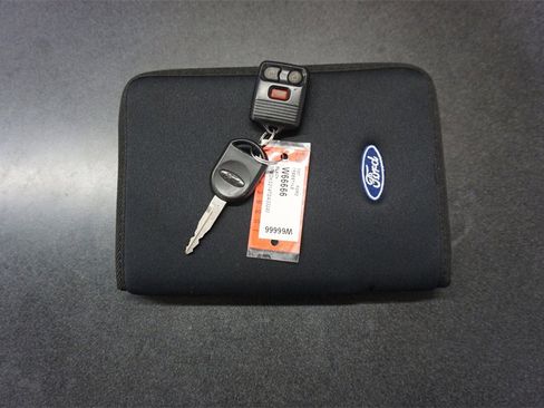 Used 2007 Ford Freestyle SEL image 9