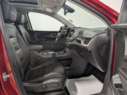 Used 2023 GMC Terrain Denali w/ Denali Premium Package image 18