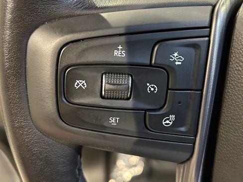 Used 2025 GMC Sierra 2500 Denali Ultimate AWD/4WD image 18