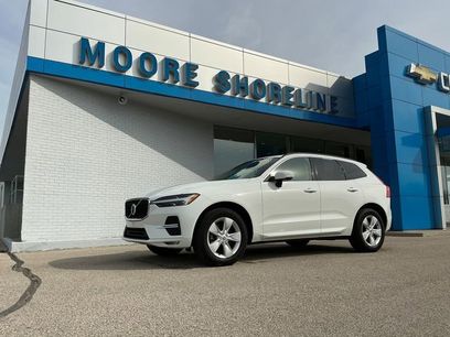 Used 2022 Volvo XC60 B5 Momentum