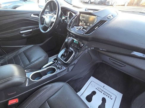Used 2014 Ford Escape Titanium image 9