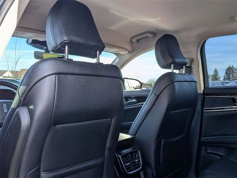 Certified 2023 Lincoln Nautilus AWD image 25