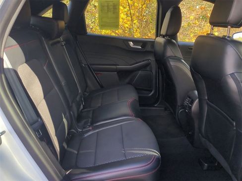 Used 2023 Ford Escape ST-Line Select w/ Tech Pack #2 image 27