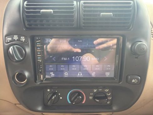 Used 2001 Ford Ranger 4x4 SuperCab image 24