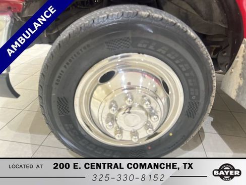 Used 2013 Ford E-450 and Econoline 450 Super Duty w/ Ambulance Prep Pkg image 25