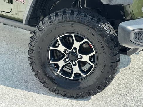 Used 2020 Jeep Wrangler Unlimited Rubicon AWD/4WD image 7