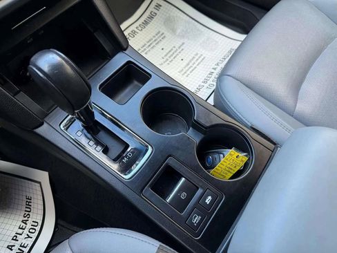 Used 2018 Subaru Outback 2.5i Limited image 28