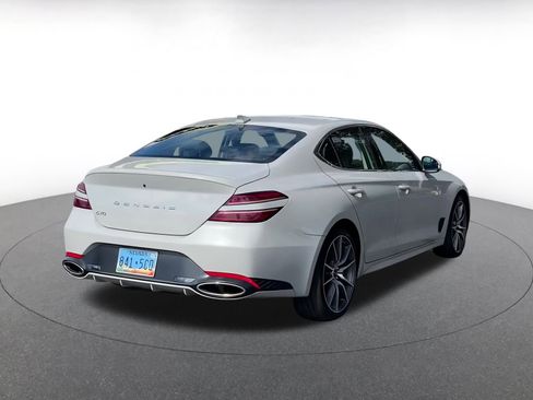 Used 2025 Genesis G70 2.5T image 14