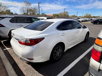 Used 2017 Lexus ES 350 w/ Premium Package