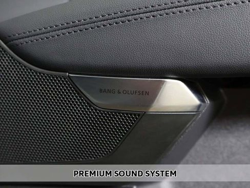 Used 2023 Audi e-tron GT Premium Plus AWD/4WD image 5