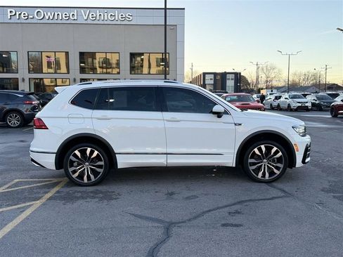 Used 2020 Volkswagen Tiguan SEL Premium R-Line AWD/4WD image 8