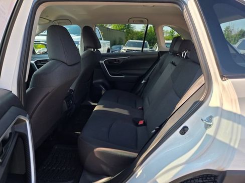 Used 2025 Toyota RAV4 LE AWD/4WD image 14