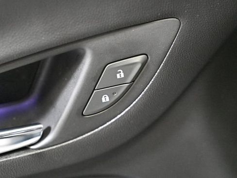 Used 2020 Chevrolet Equinox LT AWD/4WD image 42