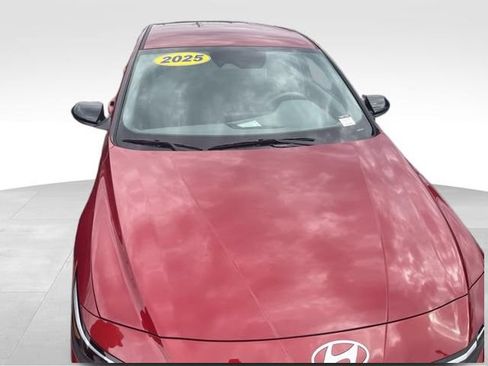 Certified 2025 Hyundai Elantra Sport w/ Cargo Package FWD image 13