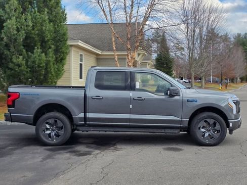 New 2025 Ford F150 Lightning Flash AWD/4WD image 14