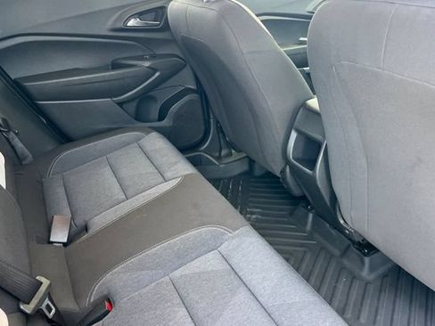 Used 2024 Chevrolet Trax LS FWD image 18