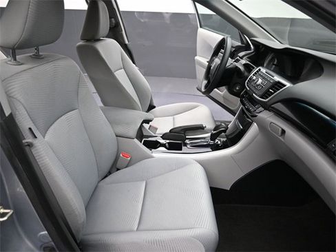 Used 2016 Honda Accord LX image 20