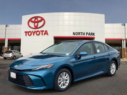 New 2026 Toyota Camry LE image 1