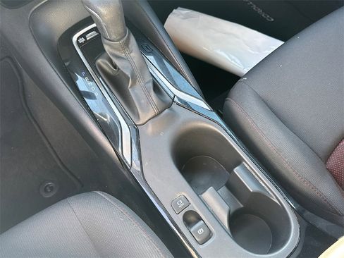 Used 2023 Toyota Corolla SE image 31