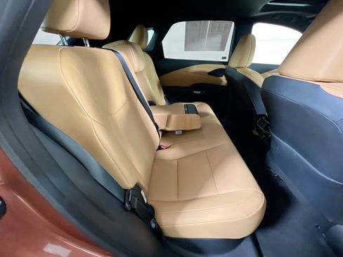 Used 2024 Lexus RX 350 Premium w/ Accessory Package (Z1) image 26