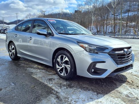 Certified 2025 Subaru Legacy Premium w/ Popular Package #1 image 4