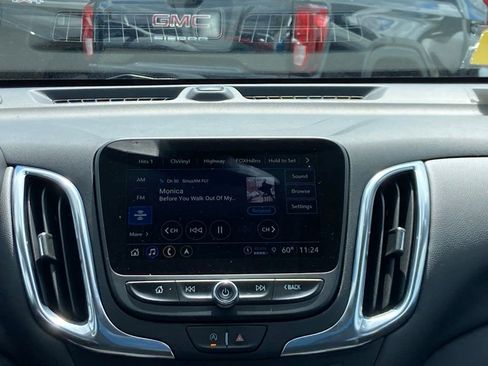 Used 2024 Chevrolet Equinox LT AWD/4WD image 10
