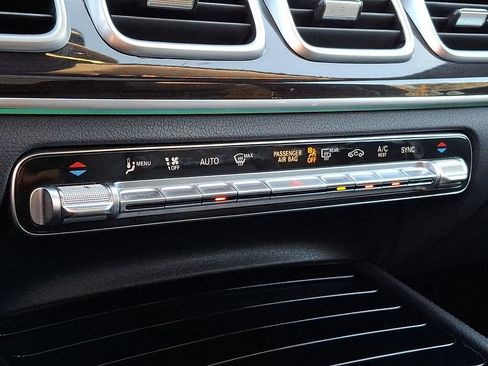 Used 2022 Mercedes-Benz GLE 350 4MATIC image 13