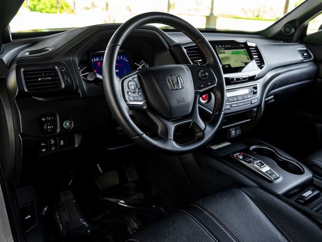 Used 2022 Honda Passport TrailSport image 19