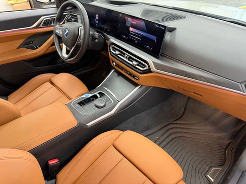 Used 2023 BMW i4 eDrive35 w/ Premium Package image 30