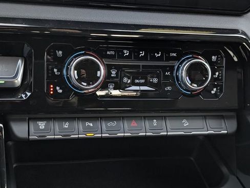 New 2026 GMC Sierra 2500 AT4 w/ AT4 Premium Plus Package image 27