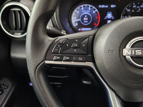 Used 2024 Nissan Kicks SV w/ Interior Electronics Package FWD image 18