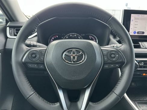 Used 2024 Toyota RAV4 XLE Premium FWD image 20