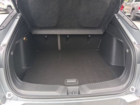 Certified 2025 Buick Envista Avenir image 16