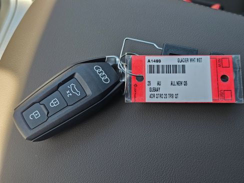 New 2025 Audi Q5 Premium Plus image 30