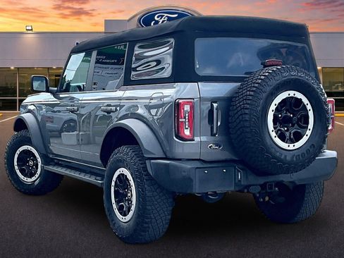 Certified 2023 Ford Bronco Outer Banks w/ Sasquatch Package AWD/4WD image 2