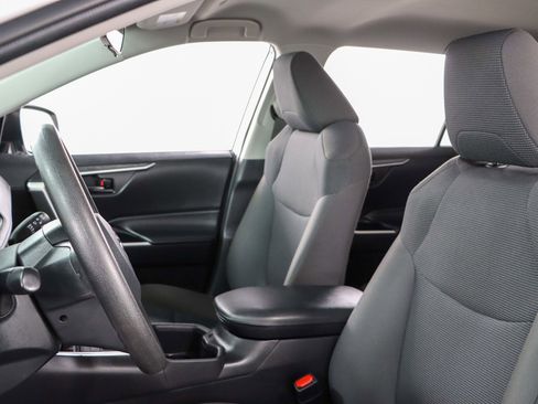 Used 2024 Toyota RAV4 LE image 23