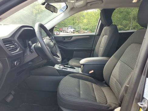 Certified 2023 Ford Escape Active AWD/4WD image 12