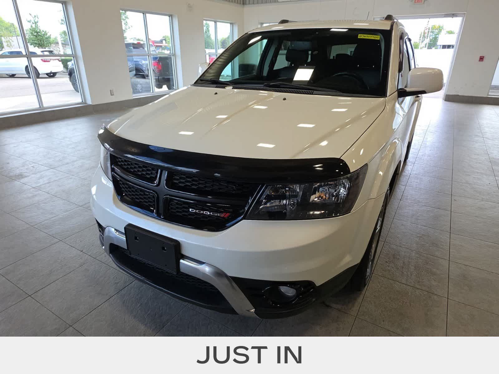 Used 2016 Dodge Journey Crossroad FWD image 1